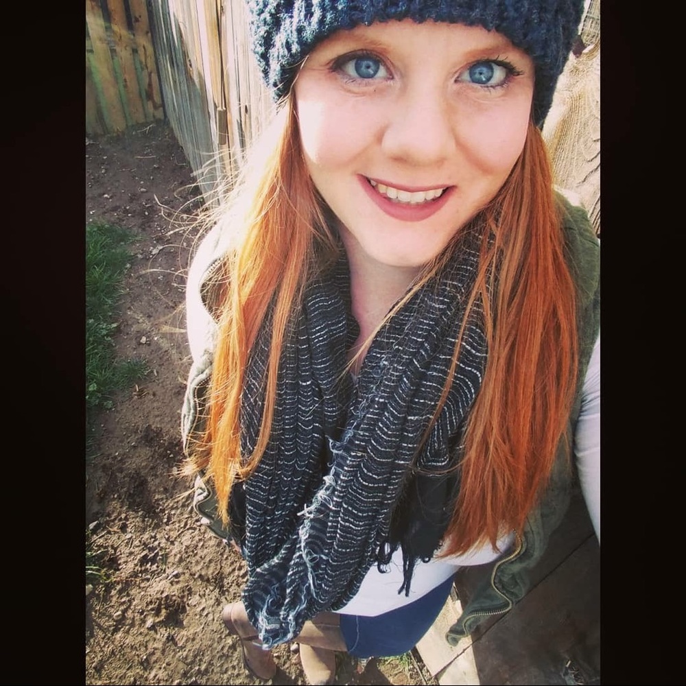 Meet your Posher, Emily